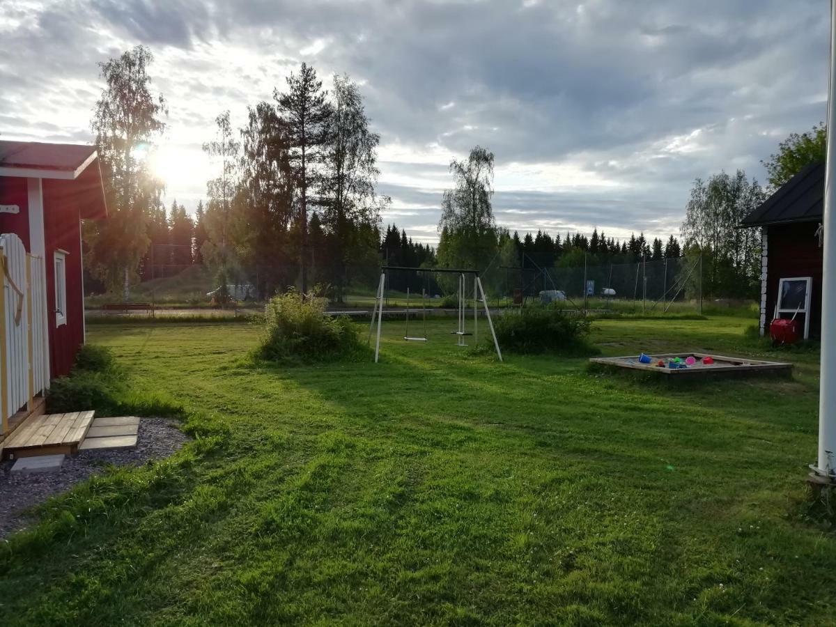 ホテル Suomela Camping Kärsämäki エクステリア 写真